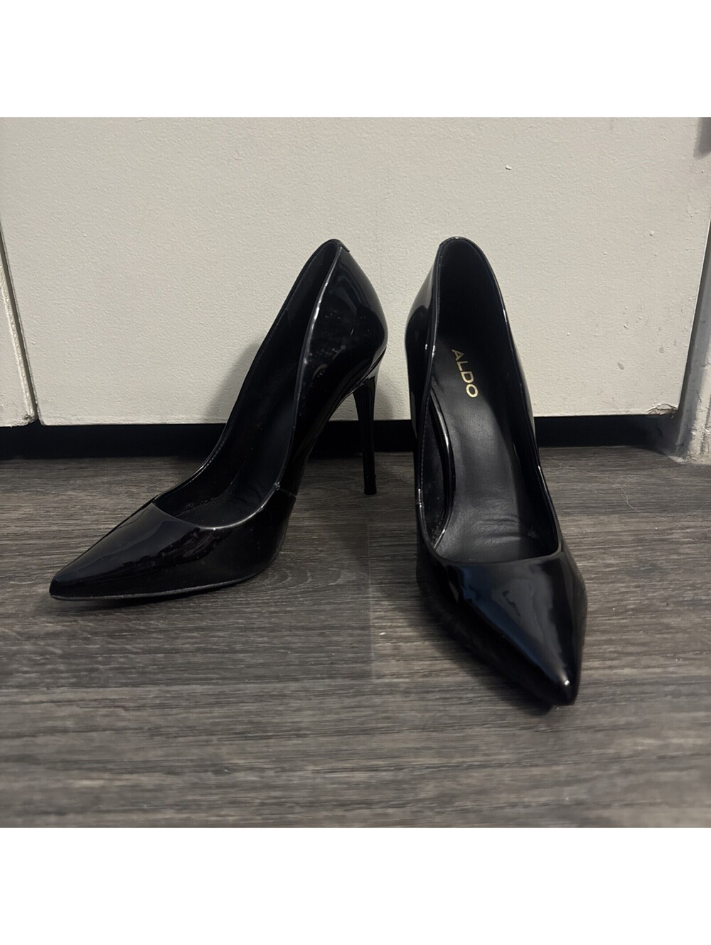 ALDO Black Patent Leather Pumps High Heel Stiletto Dress Shoes Classic Size 6.5
